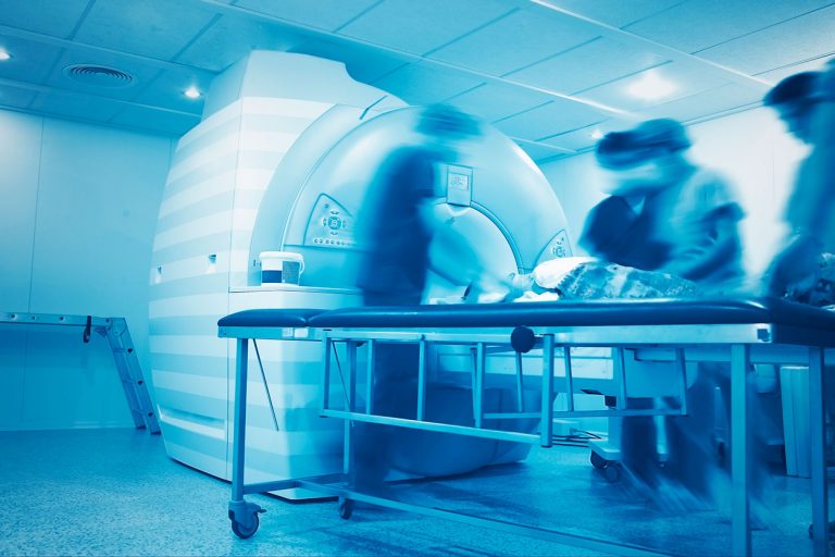 HIS, RIS y PACS - Advantecnia